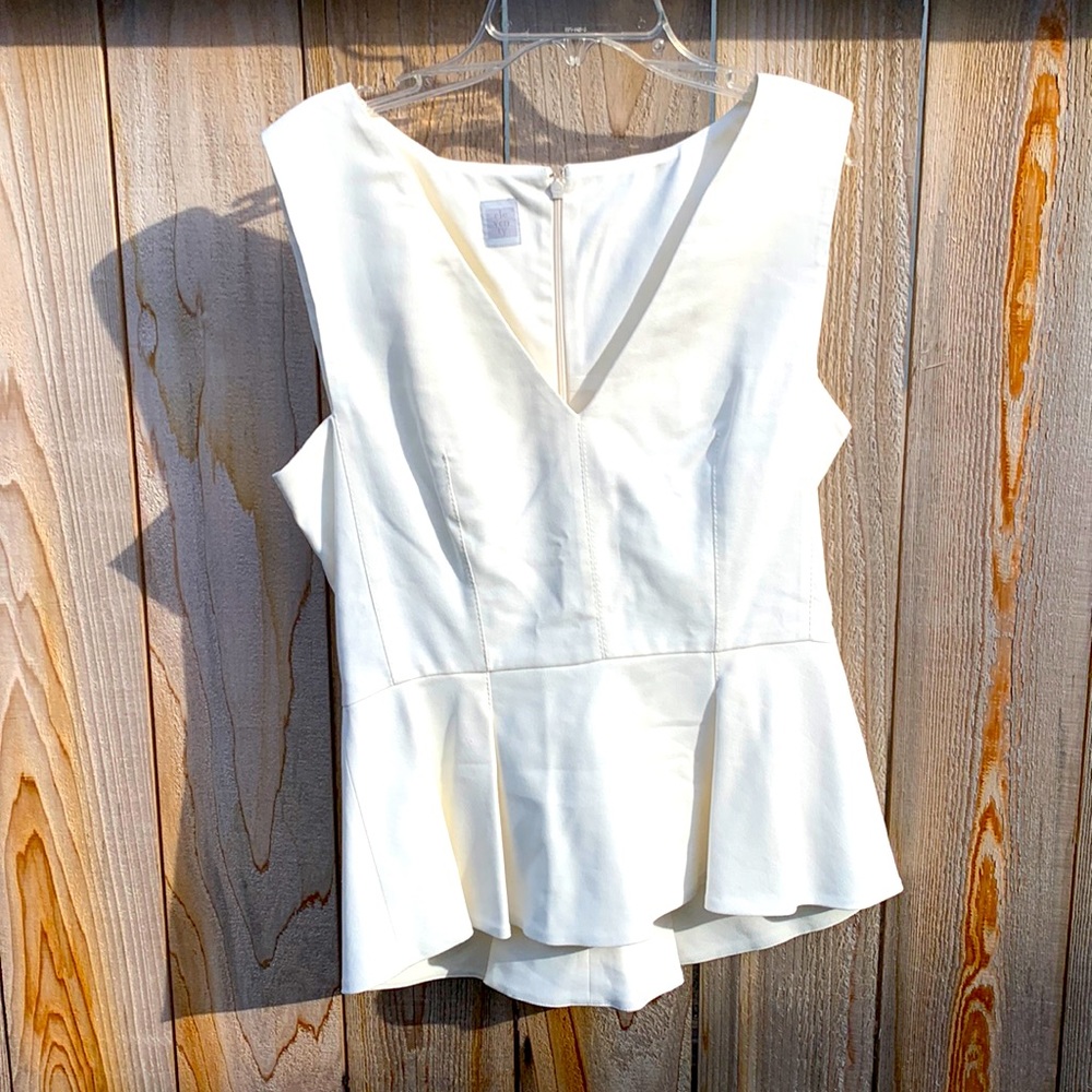 White fitted top ELEVENTY US 6 EU44
